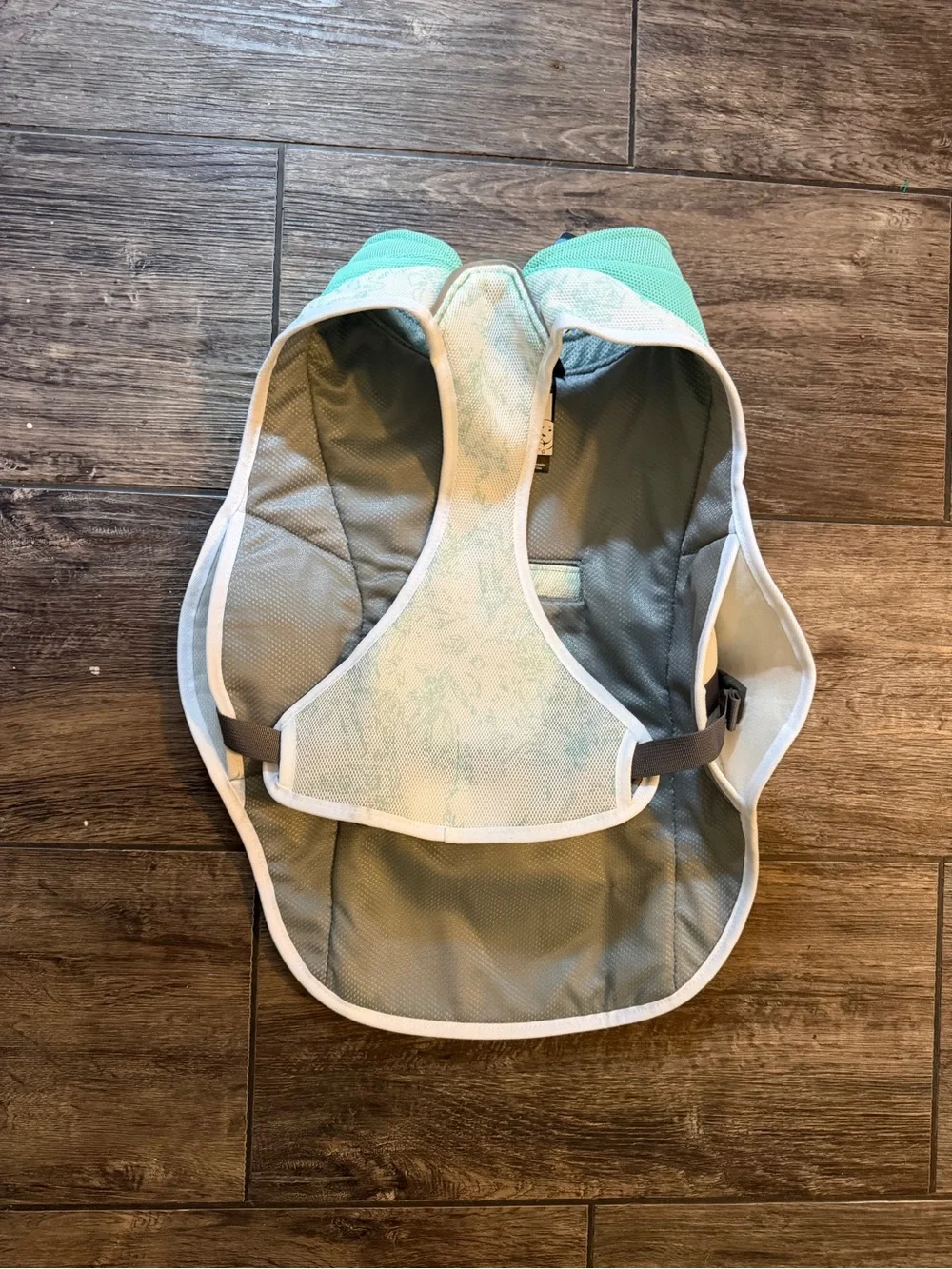 Ruffwear Swamp Cooler cooling vest